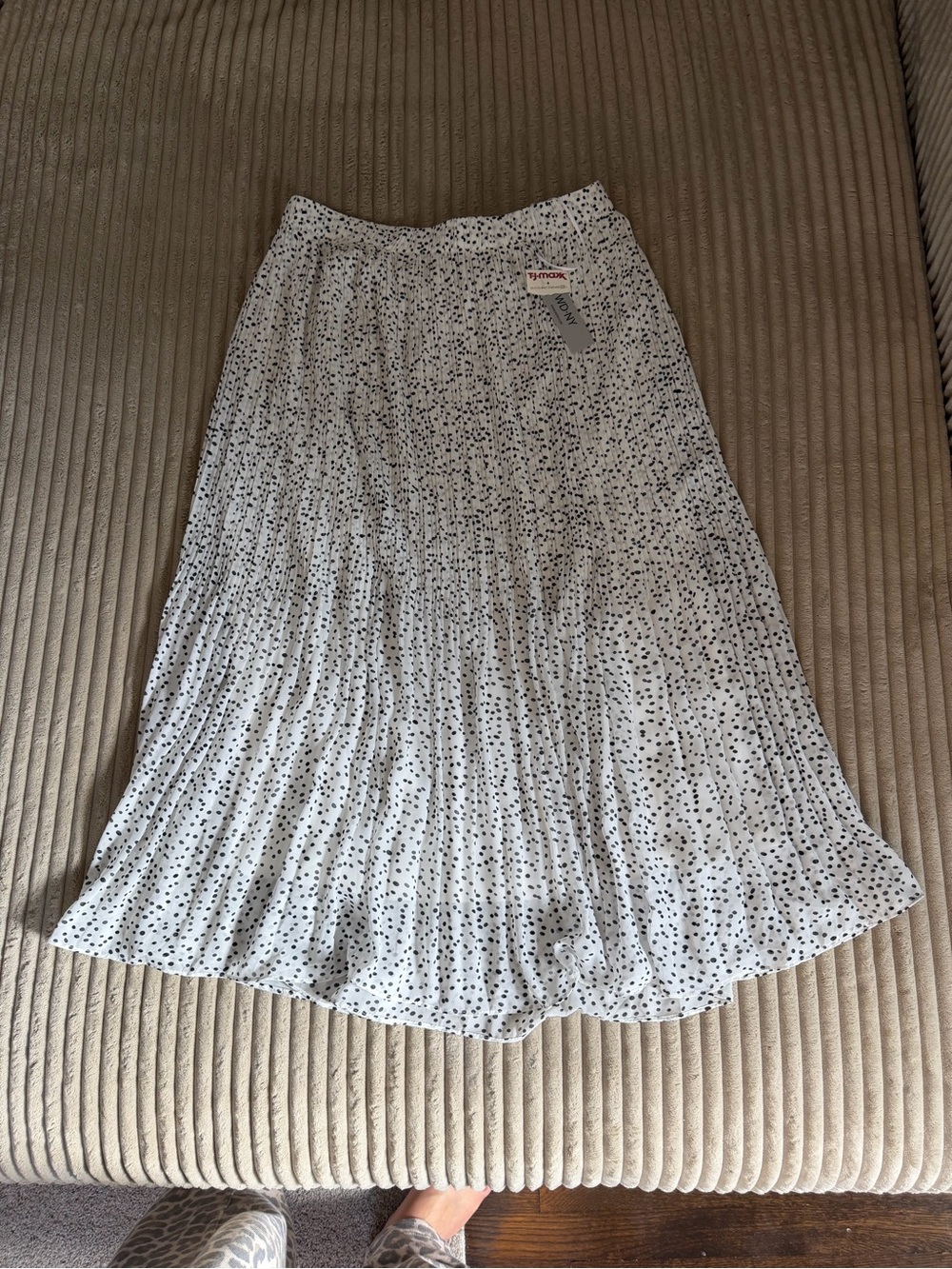 White and Black Polka Dot Pleated Midi Skirt NWT